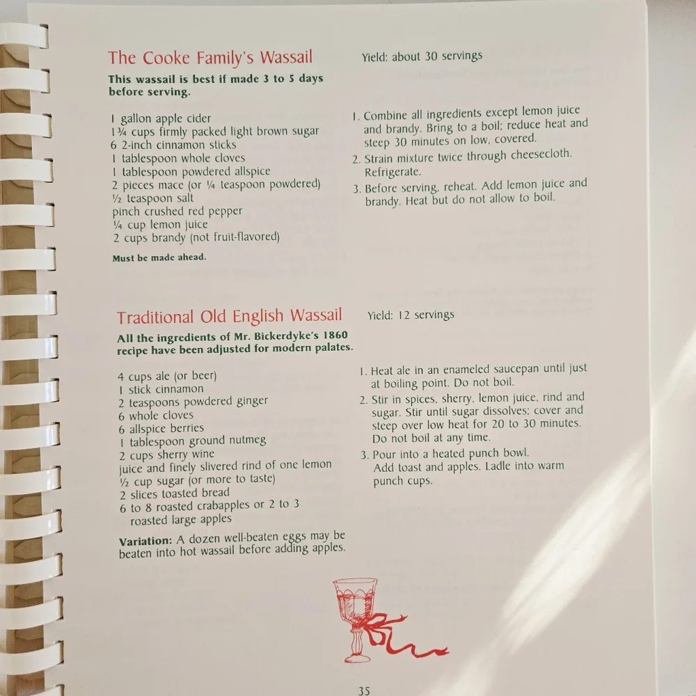 Christmas Memories Cookbook 1990 6th Printing Mystic Seaport Cottagecore -VG